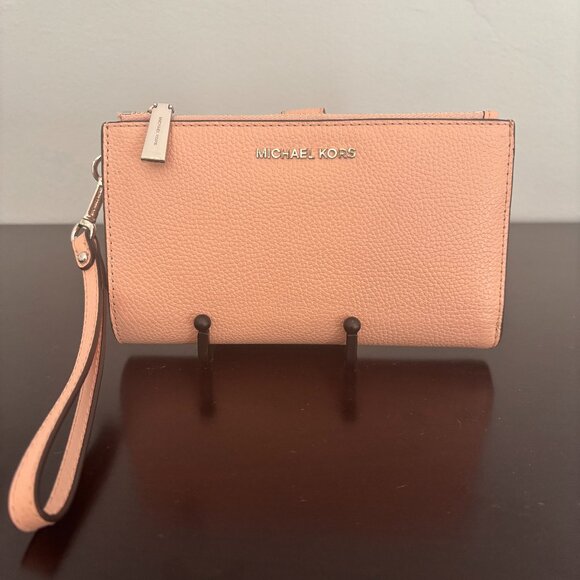 Michael Kors Adele Blush Pink Leather Smartphone Wristlet Wallet - Picture 1 of 8